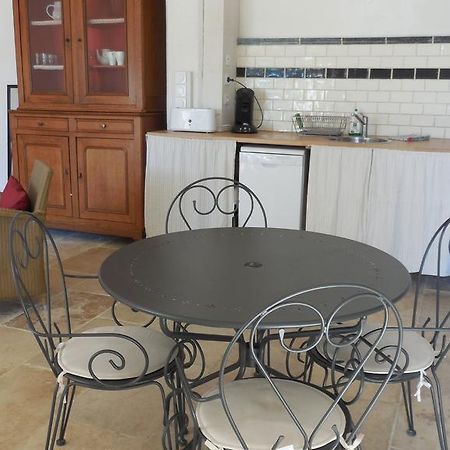 Villa Domaine De Rochegude Avignon Zimmer foto